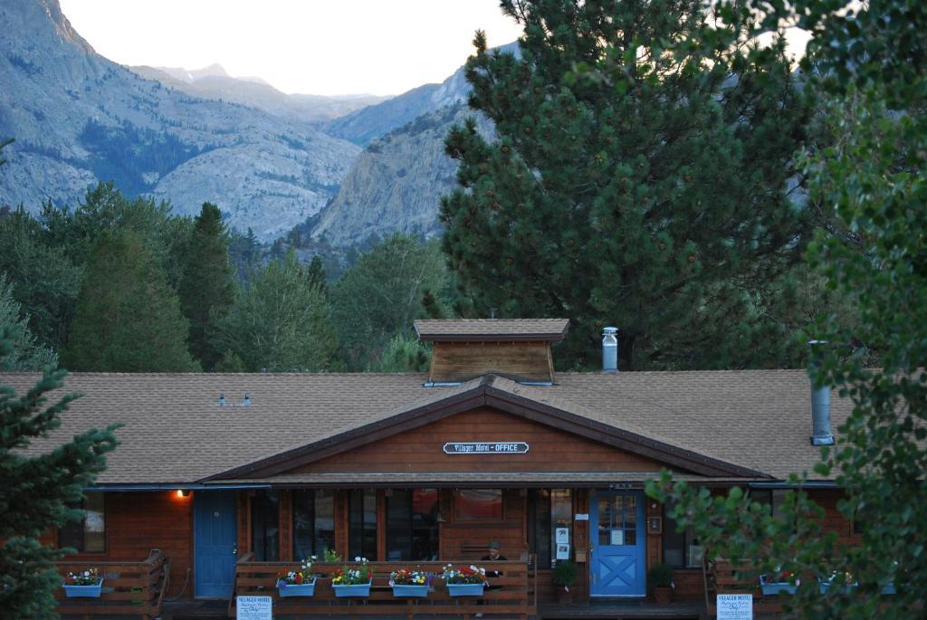June Lake Villager Экстерьер фото